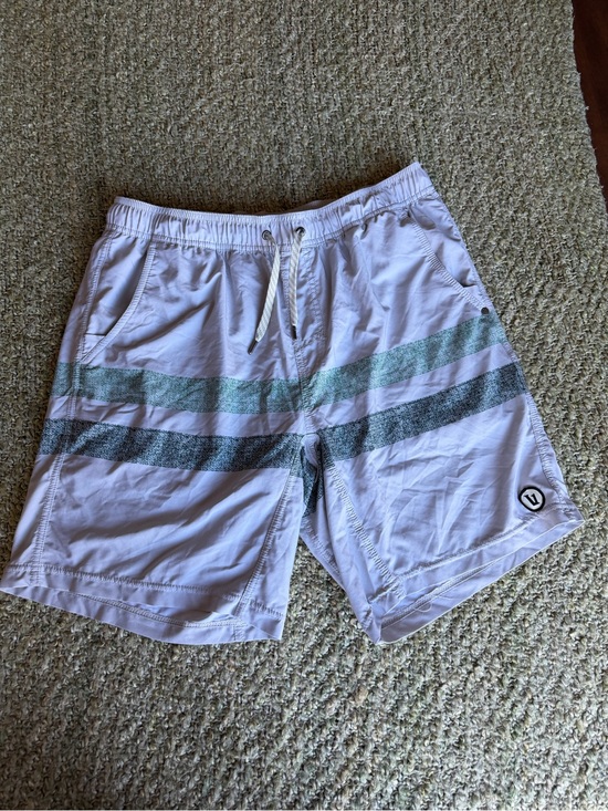 Vuori Other - Vuori White Athletic Shorts with Teal and Gray Stripes